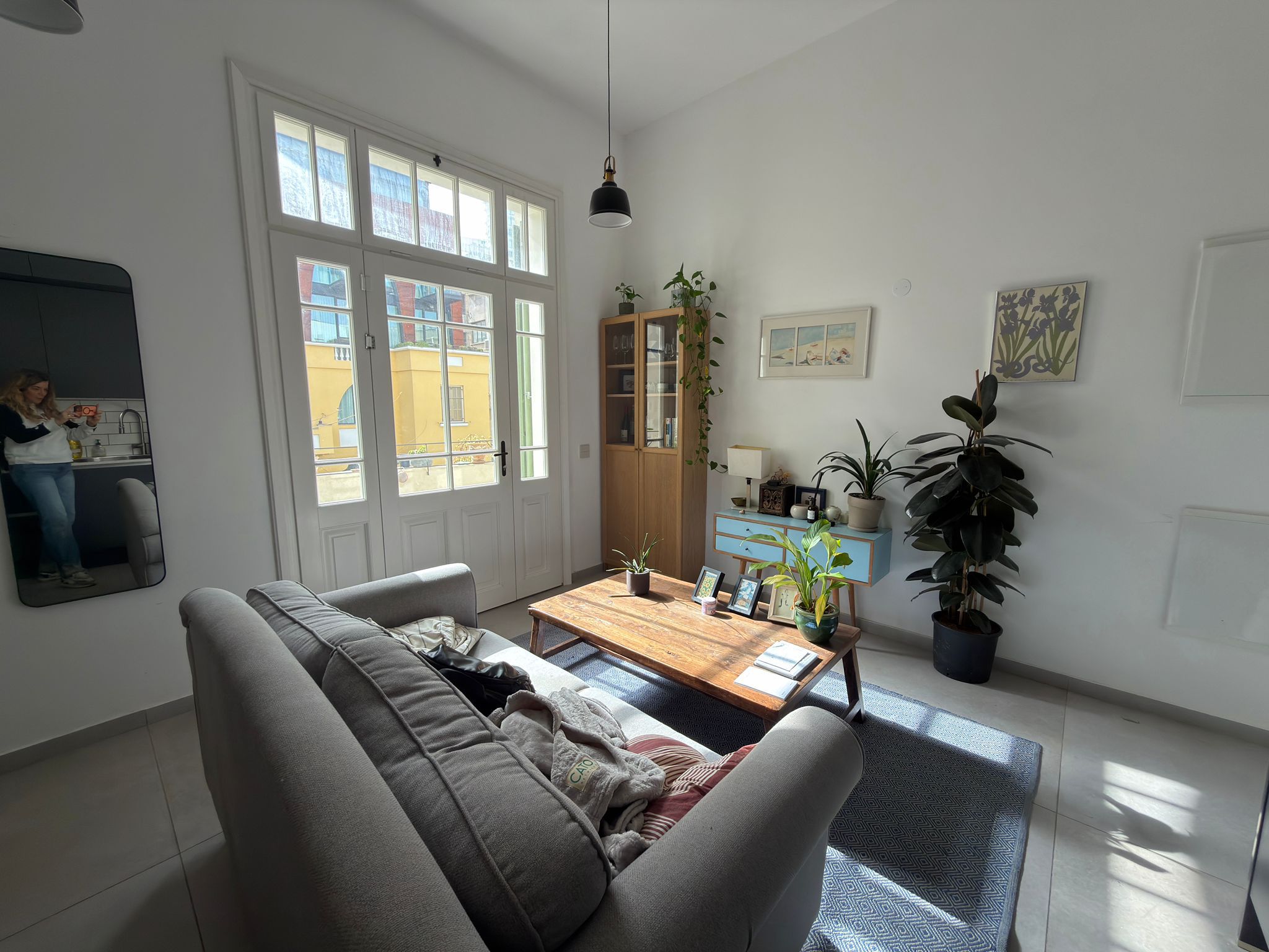 Exceptional apartment in an impressive heritage building, in a central and sought-after location: Montefiore