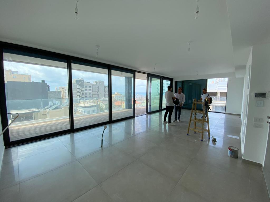 3 Bedroom Apartment Near the Beach- Ge’ula St