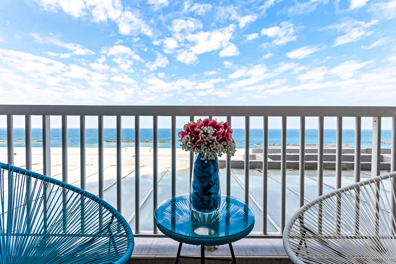 Beautiful Apartment Sea Executive Suites on the Beach (20)