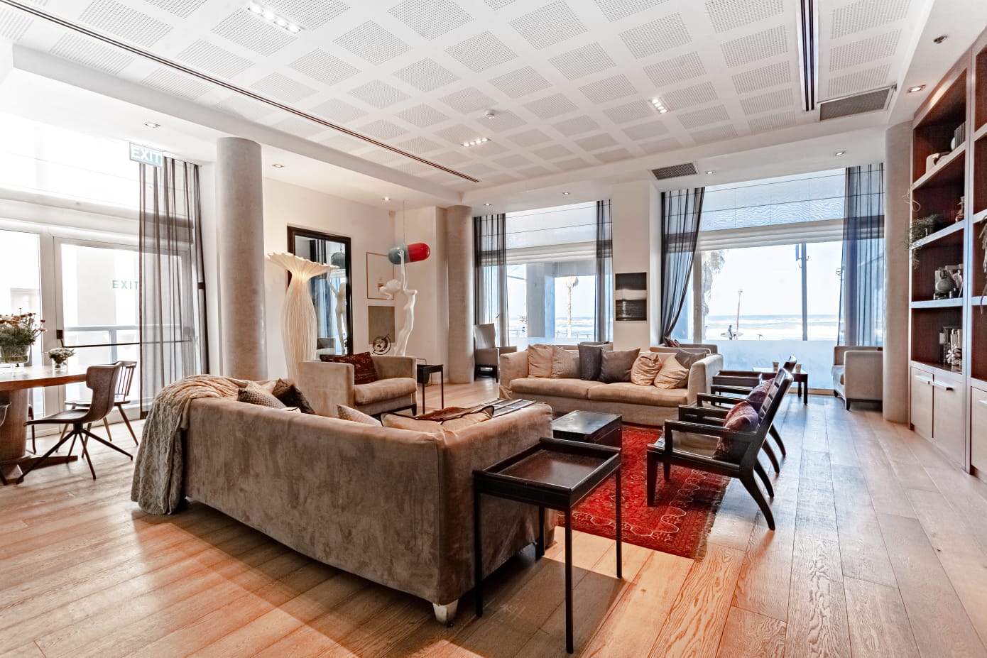 Beautiful Apartment Sea Executive Suites on the Beach (23)