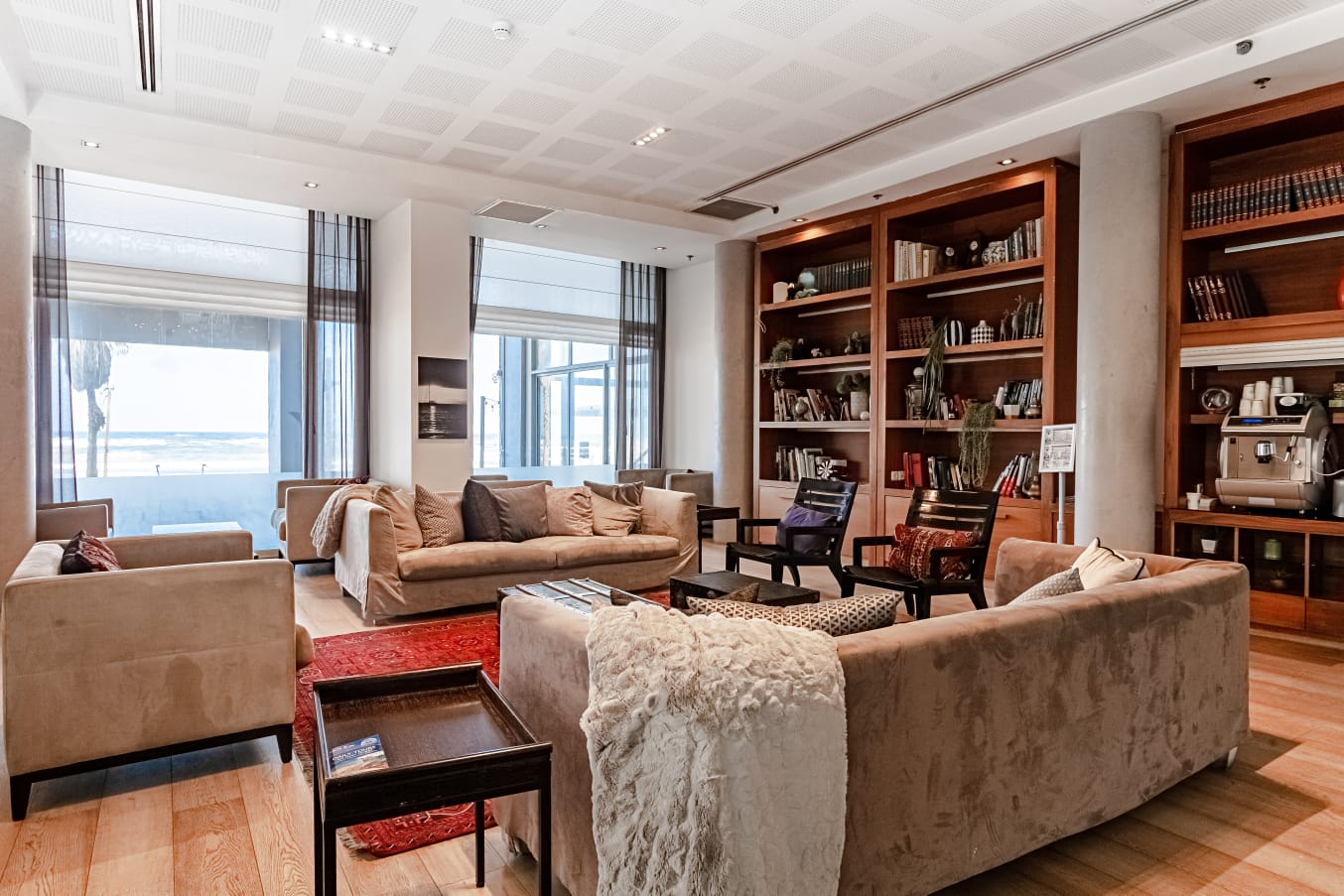 Beautiful Apartment Sea Executive Suites on the Beach (25)