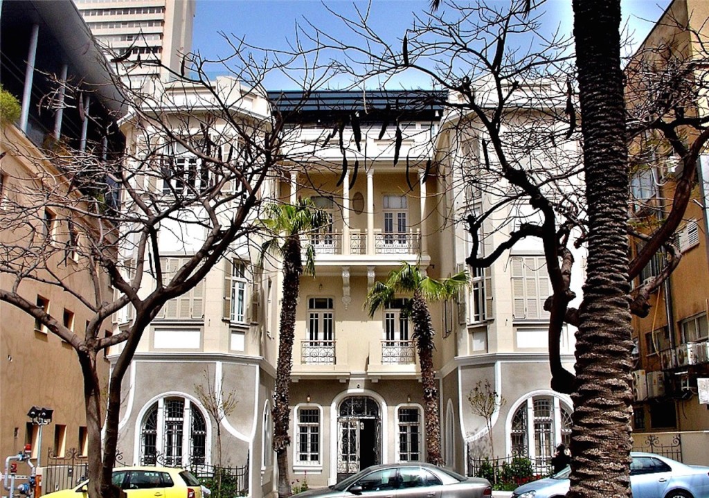 Tel Aviv; A Tale Of Two Building Styles... - ProperTLV