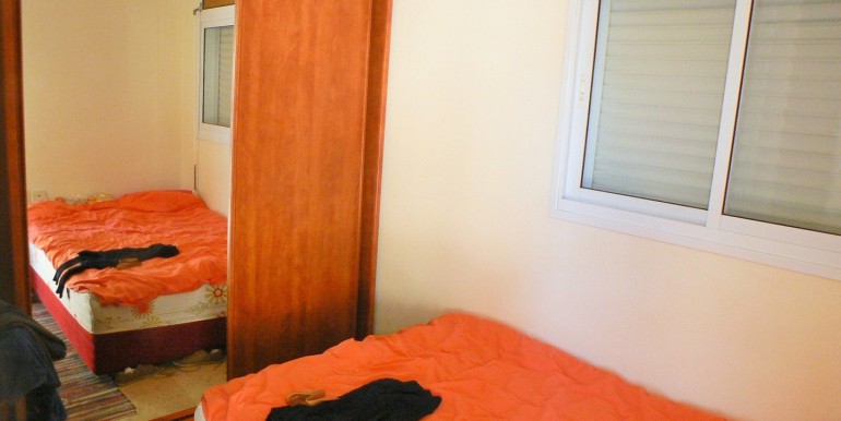 Michal 21- bedroom