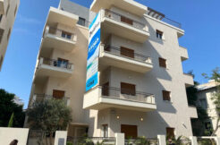 Brand new spacious 2 bedroom apt with balcony in a new boutique preserve building