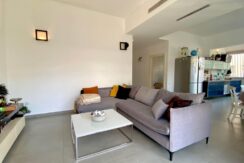 Furnished 2 bedroom apartment with balcony next to Gordon beach