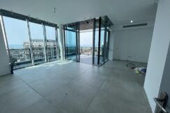 Open sea view brand new penthouse in a luxurious building