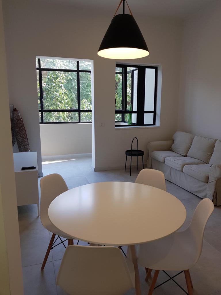 Rare designed & renovated 2 bedroom apartment by Rothschild Boulevard