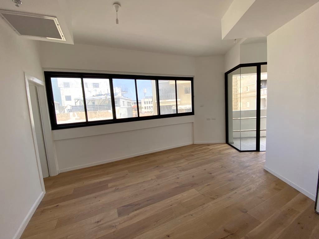 Brand new 2 bedroom apartment in a new building near Shenkin, Allenby with an open view