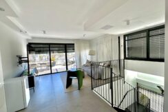 Outstanding luxurious duplex-penthouse with 3 bedrooms and 2 huge terraces in the heart of the city in Shenkin street