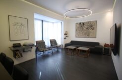Architecturally designed amazing 1 bedroom apartment by Ben Gurion Boulevard