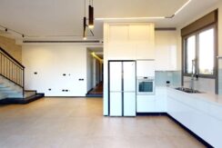  Exclusive 4 bedroom penthouse in a new building by Dizengoff Square