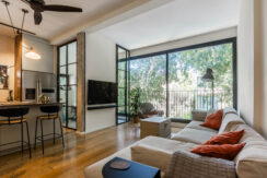 Amazing architecturally designed apartment with lots of character