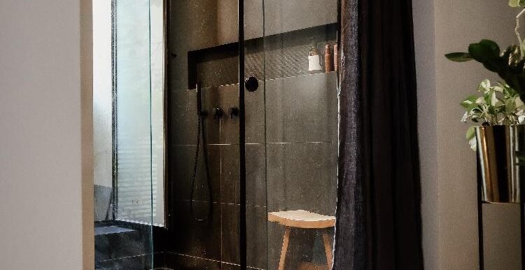 0945064d-1afe-46d6-b974-a4342b63b435