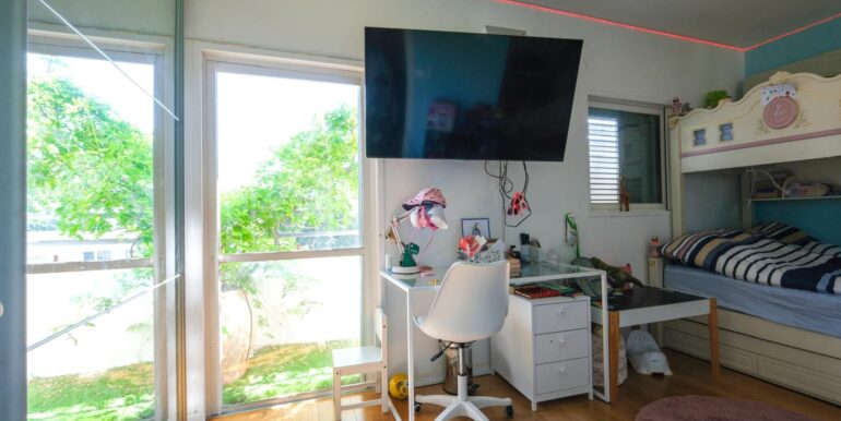 4909b7e1-04ee-4edc-8990-18475e62f05e