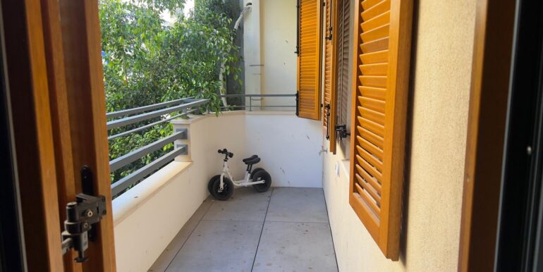 55fa7247-c218-4b91-9cf6-3671c5dd84c2