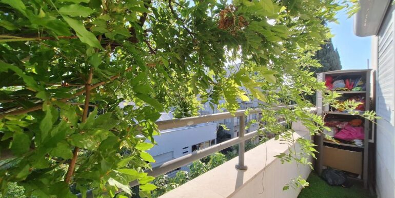 8832c9e0-6a26-4095-9fd7-55f0eeae3545