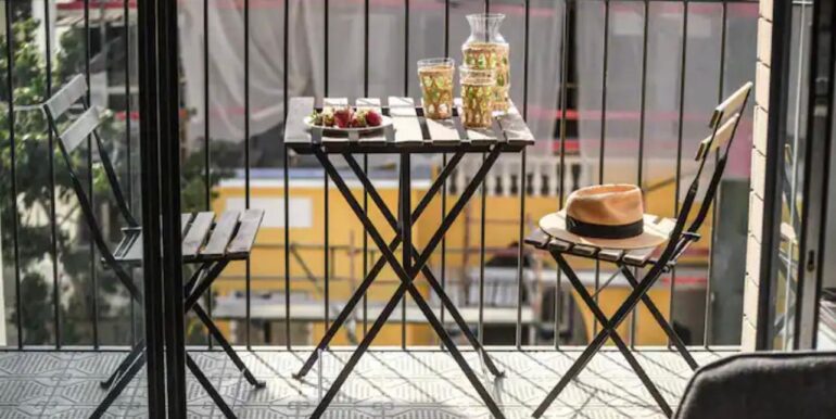 93d7df4e-fa5f-463c-872a-bded7e725875