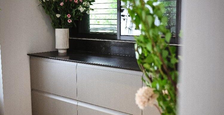 990da2d6-7a75-40c4-af0a-62a20878d93b