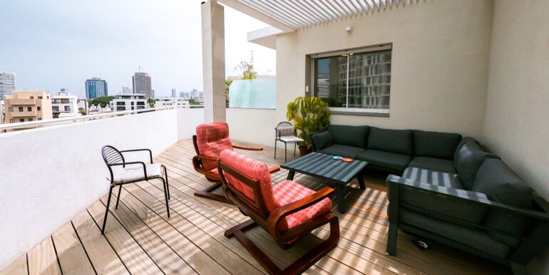 WhatsApp Image 2025-05-14 at 11.59.15