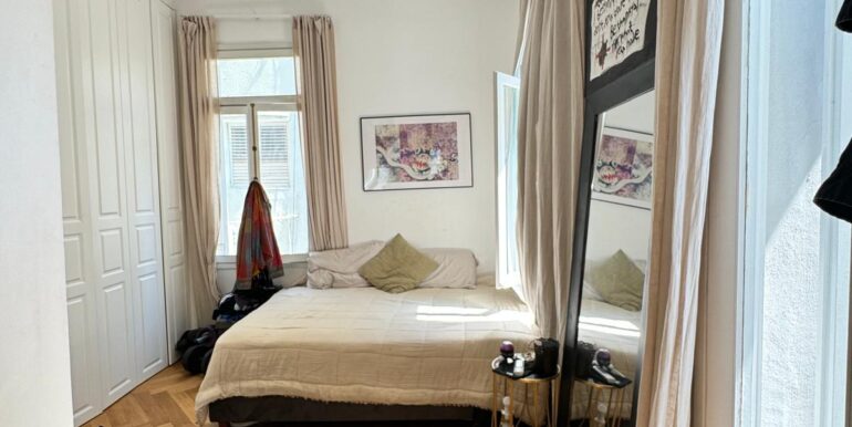 a1422028-10ca-40f6-9bdd-7b609736de86