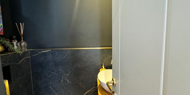 aaeee67d-280e-4d76-b328-3b112526eb01