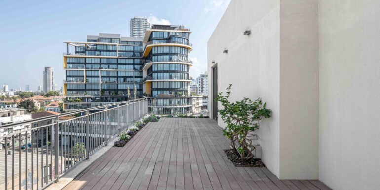 aedbcfc9-dd72-48a1-8691-40d3c0f81a01