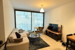 Bright 2-Room Apartment with Parking in the Heart of the City