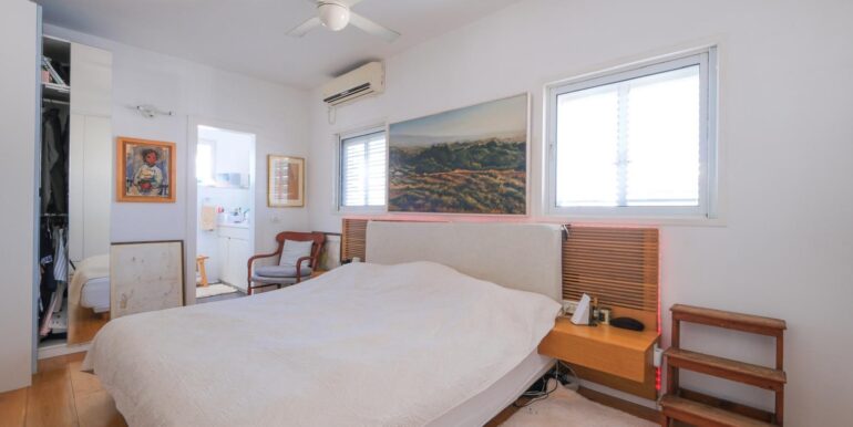 cbc44b60-57c8-4134-9e92-d2e5d45a4396