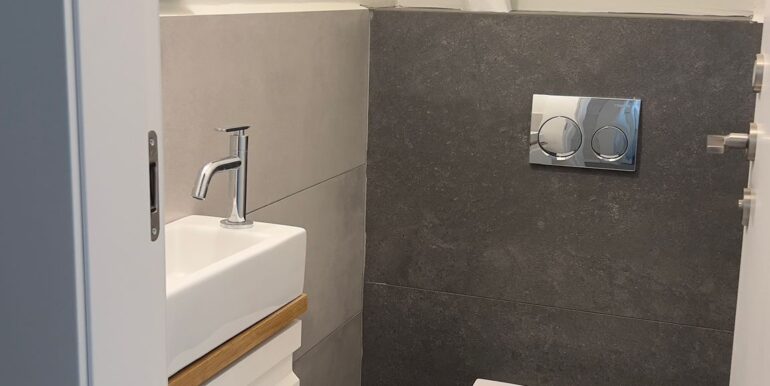 f2d7468f-eaee-4b15-9b51-020de7b28558