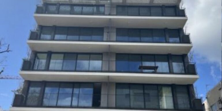 large-Media 8-18F5BDD1-3B04-4963-BF0E-B5931B4D29CA