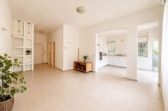 Renovated & Spacious 4-Room Apartment for Rent Near Rabin Square