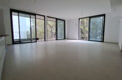 For sale Biltmore 12, Tel Aviv – near Kikar Hamedina.