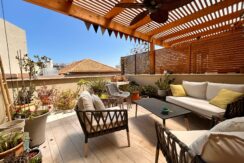 Stunning penthouse apartment in a prime location in north Jaffa